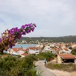 Frane Apartment Vinisce