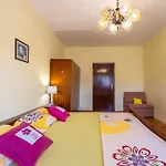 Apartment Frane *