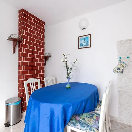Apartment Frane *