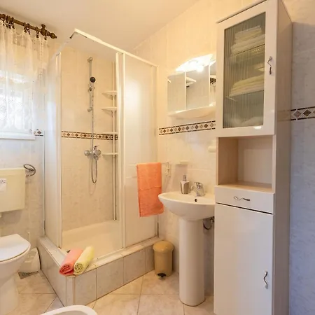 Frane Apartment *