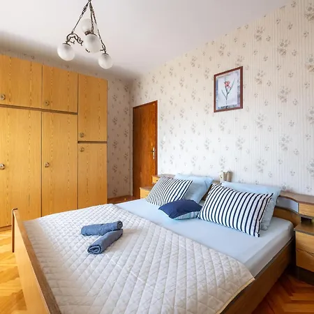 Apartment Frane Vinisce