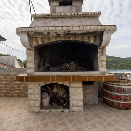 Frane * Vinišće