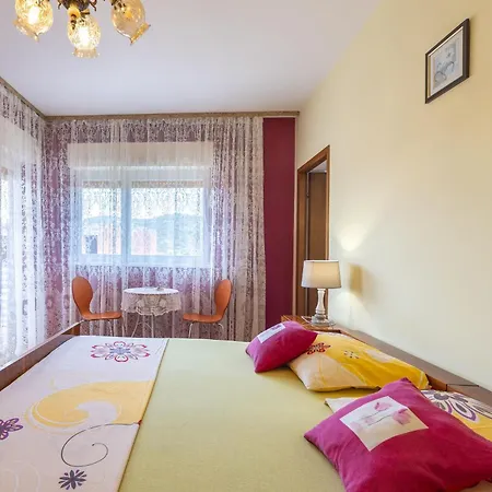 Frane Apartment