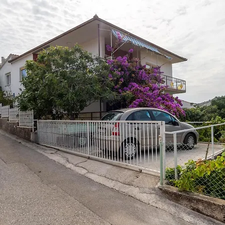 Frane Apartman