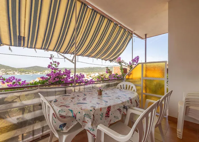 Frane Apartman
