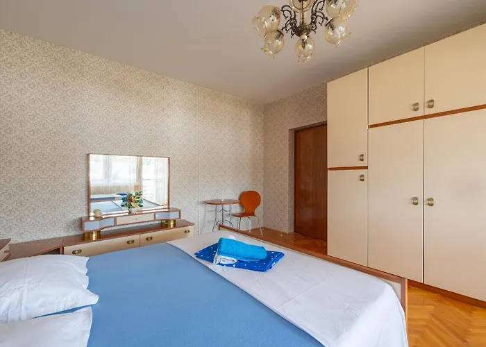 Frane Apartman *