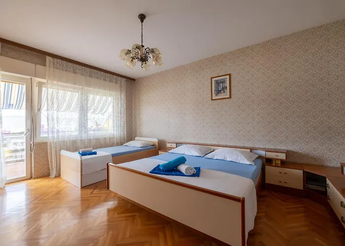 Frane Apartman *